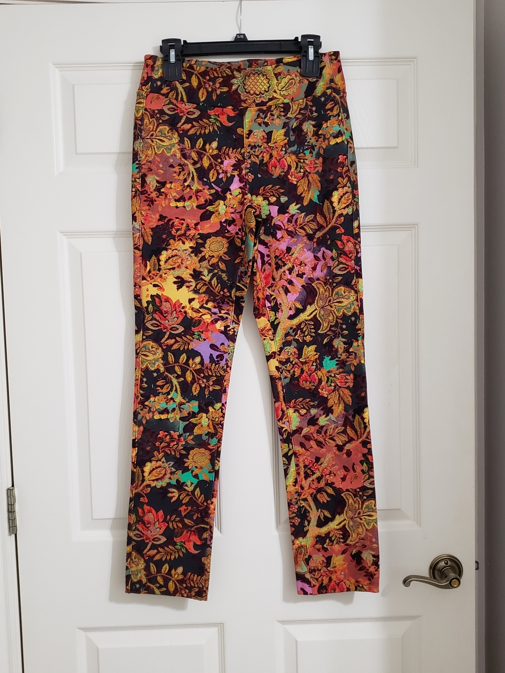 Soft Surroundings Multicolor Floral Print Pants - Black Base